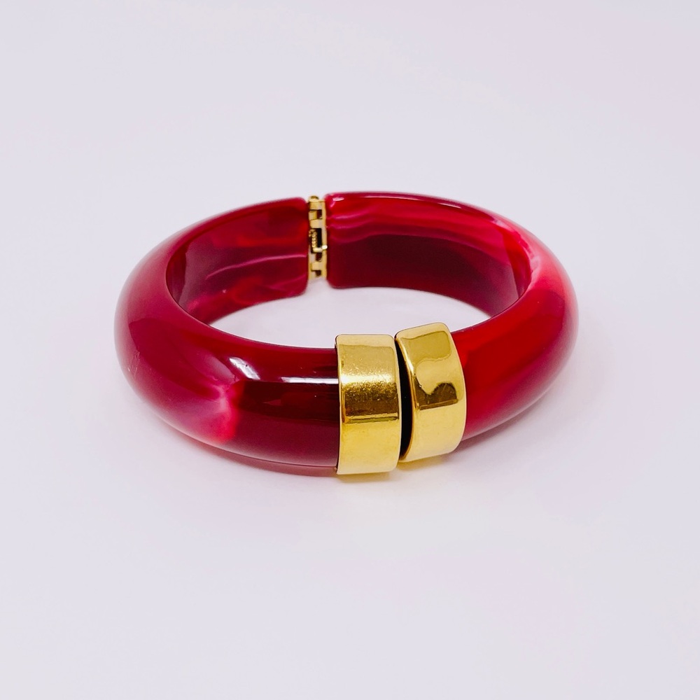 Elegant Red and Gold Women's Bracelet